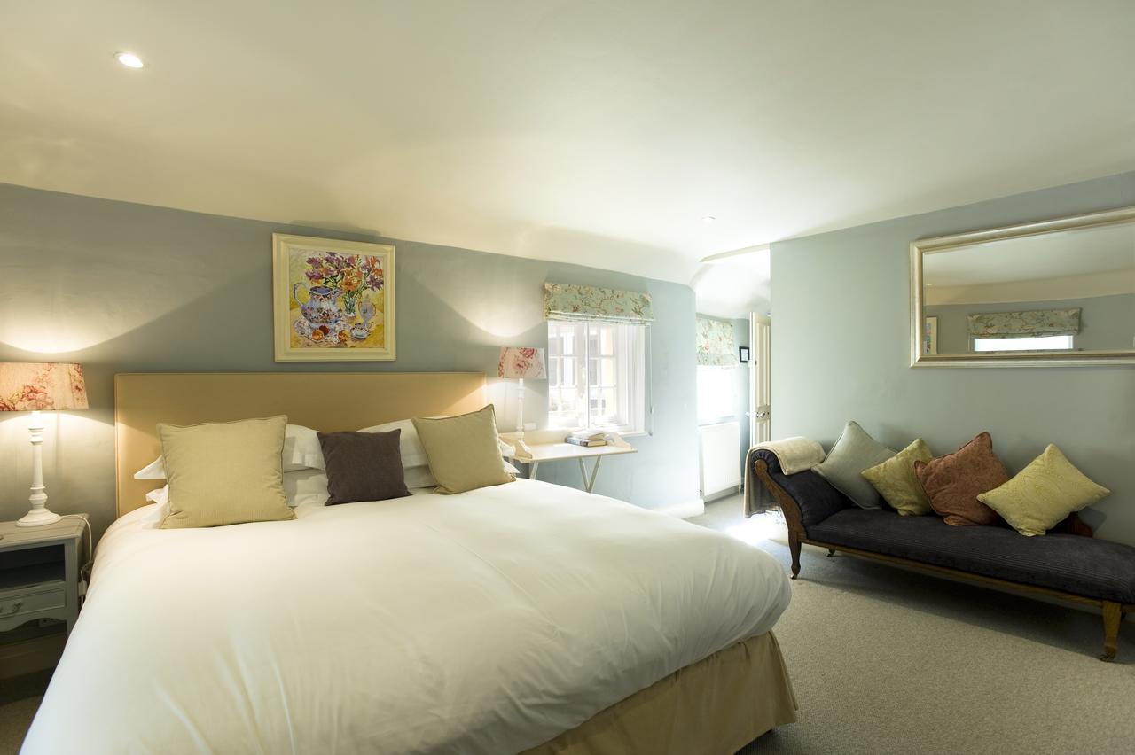 The Greyhound On The Test Hotel Stockbridge  Exteriér fotografie