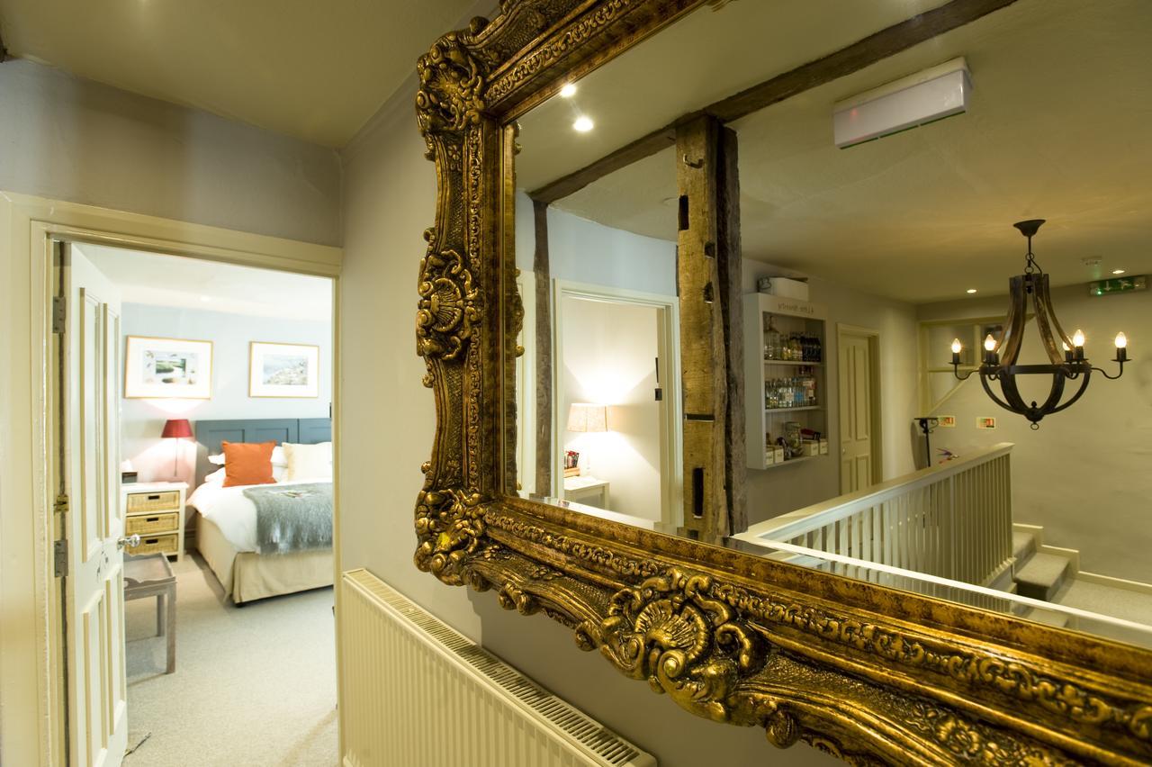 The Greyhound On The Test Hotel Stockbridge  Exteriér fotografie